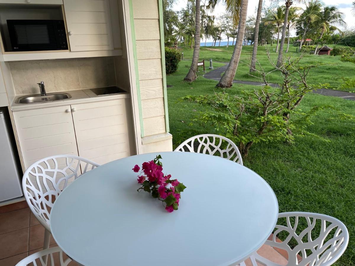 Sur La Plage, Village Vacances Sainte-Anne Екстер'єр фото